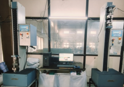 Universal Testing Machine